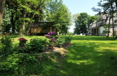 Herrenhaus/Gutshaus kaufen Boksyce, Dwór w Boksycach 25, Heiligkreuz, Garten