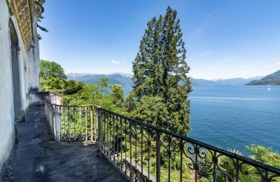 Historische Villa kaufen 28838 Stresa, Via Giuseppe Mazzini, Piemont, Terrasse