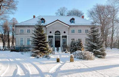 Château Sławnikowice, Basse-Silésie