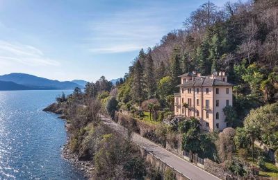 Historische Villa kaufen Cannobio, Piemont, Außenansicht
