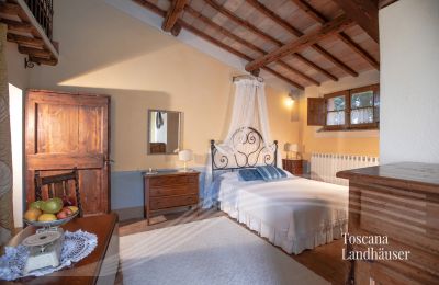 Landhaus kaufen Castiglione d'Orcia, Toskana, RIF 3053 Schlafzimmer 1