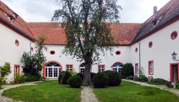 Schloss 91792 Ellingen, Bayern