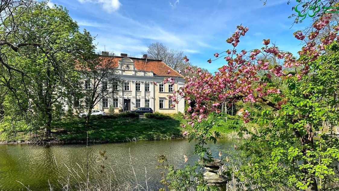 Photos Manoir classique à Gola près de Gostynin, Grande-Pologne