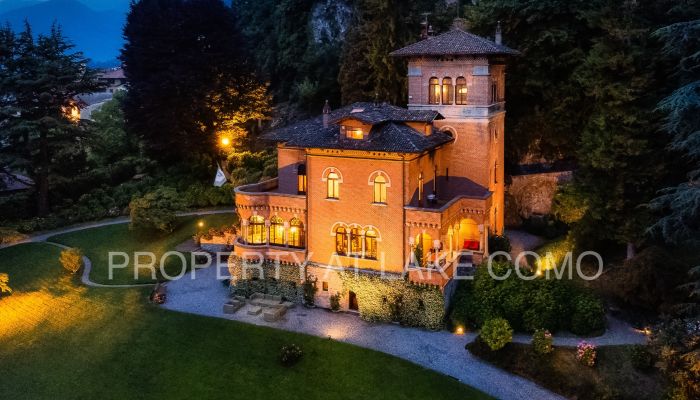 Villa storica in vendita Menaggio, Lombardia,  Italia