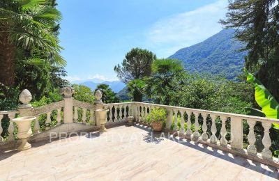 Historische Villa kaufen Dizzasco, Lombardei, Terrasse