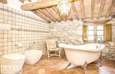 Landhaus kaufen Pescaglia, Toskana, Badezimmer