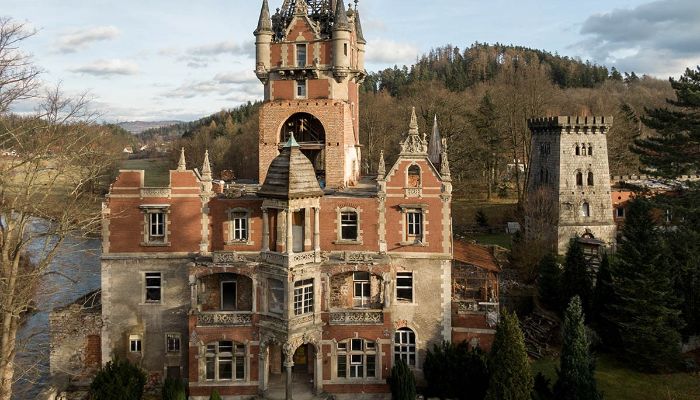 Schloss Bobrów 2