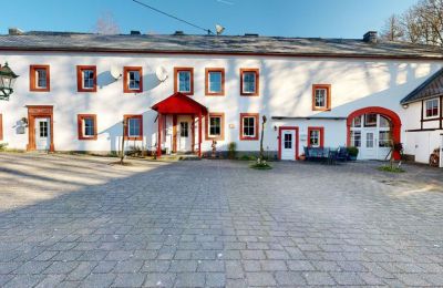 Herrenhaus/Gutshaus kaufen 54518 Heidweiler, Rheinland-Pfalz, Innenhof