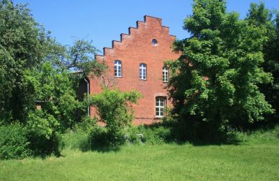 Herrenhaus/Gutshaus kaufen 17309 Fahrenwalde,  Friedrichhof 7-8, Mecklenburg-Vorpommern, Seitenansicht