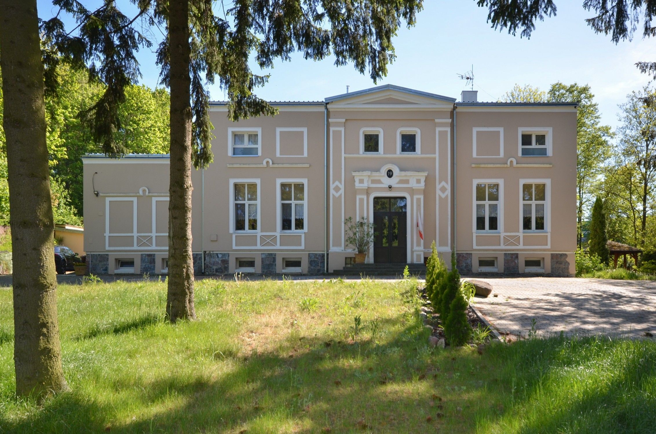 Herrenhaus/Gutshaus kaufen powiat ostródzki, gmina Ostróda, Grabin, Grabinek, Ermland-Masuren, Vorderansicht