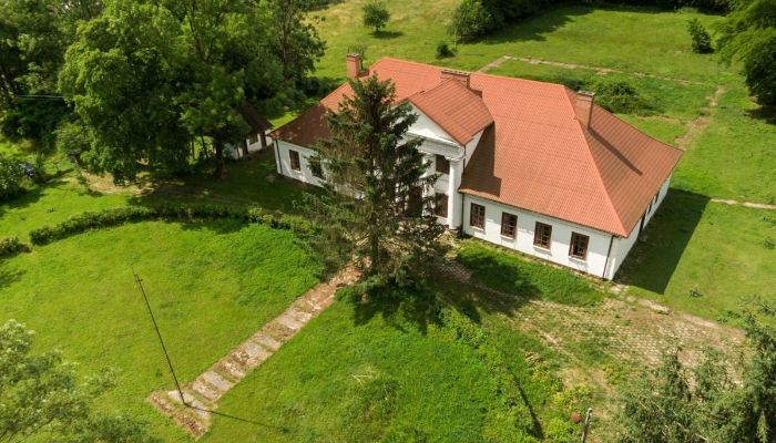 Herrenhaus/Gutshaus Rożnów 4