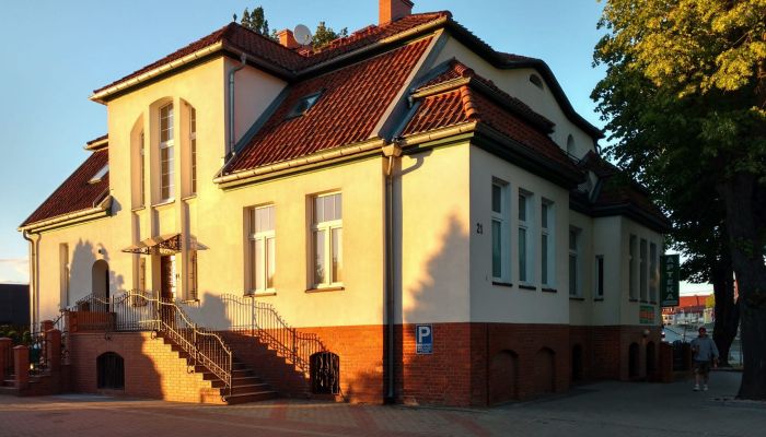 Historische Villa Susz 1