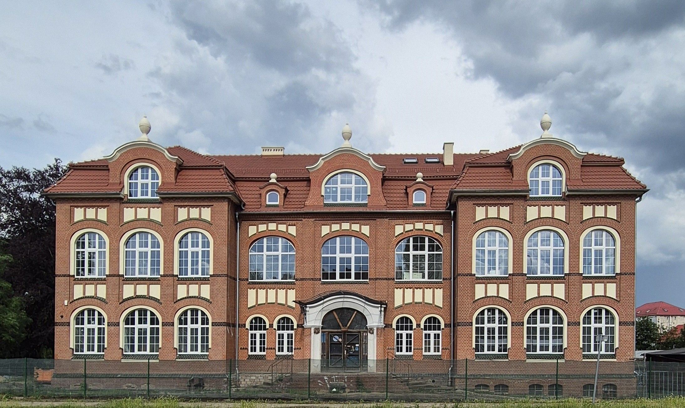 Fotos Historisches Gebäude in Lubań