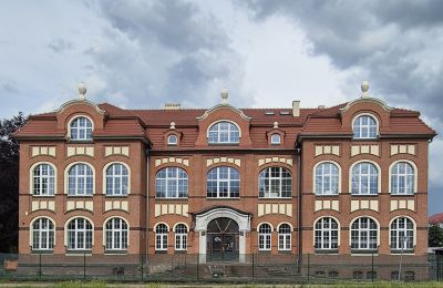 Historische Villa kaufen Lubań, Przemysłowa 5, Niederschlesien,, Außenansicht