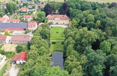 Schloss kaufen Sachsen, Grundstück