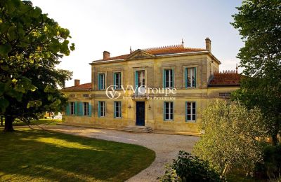 Charakterimmobilien, Weingut bei Bordeaux, 26 Hektar, Côte de Bourg