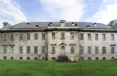 Schloss kaufen Pobiedna, Dworcowa 10, Niederschlesien, Rückseite