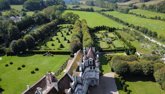 Schloss Magny-en-Vexin 2