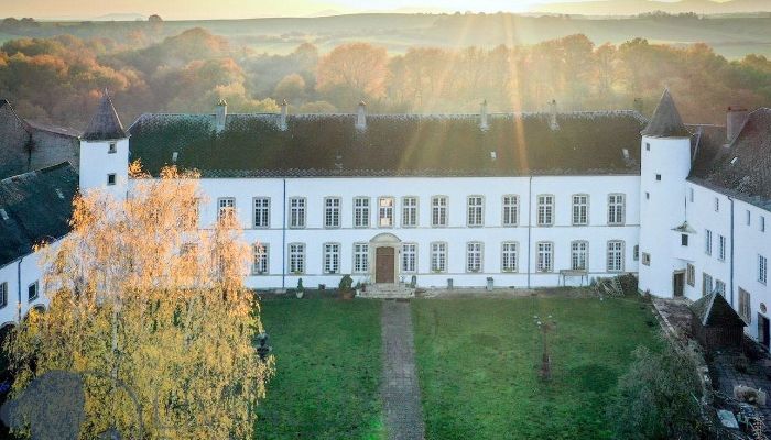 Schloss kaufen Roussy-le-Bourg, Grand Est,  Frankreich