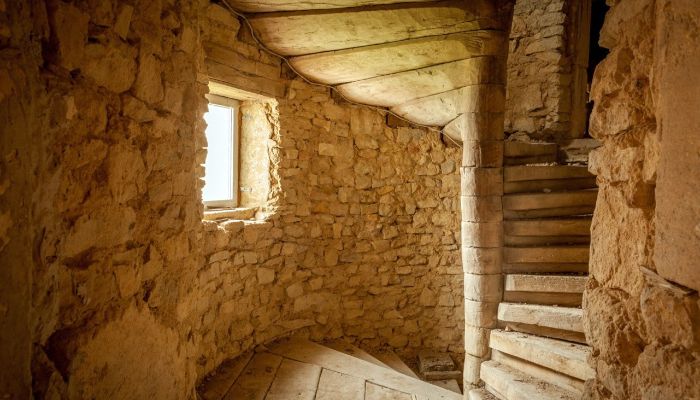 Schloss kaufen Roussy-le-Bourg, Grand Est,  Frankreich