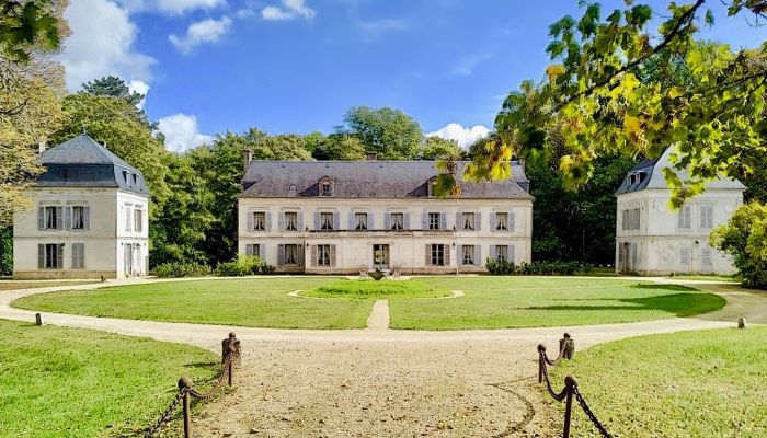 Schloss Burgund-Franche-Comté