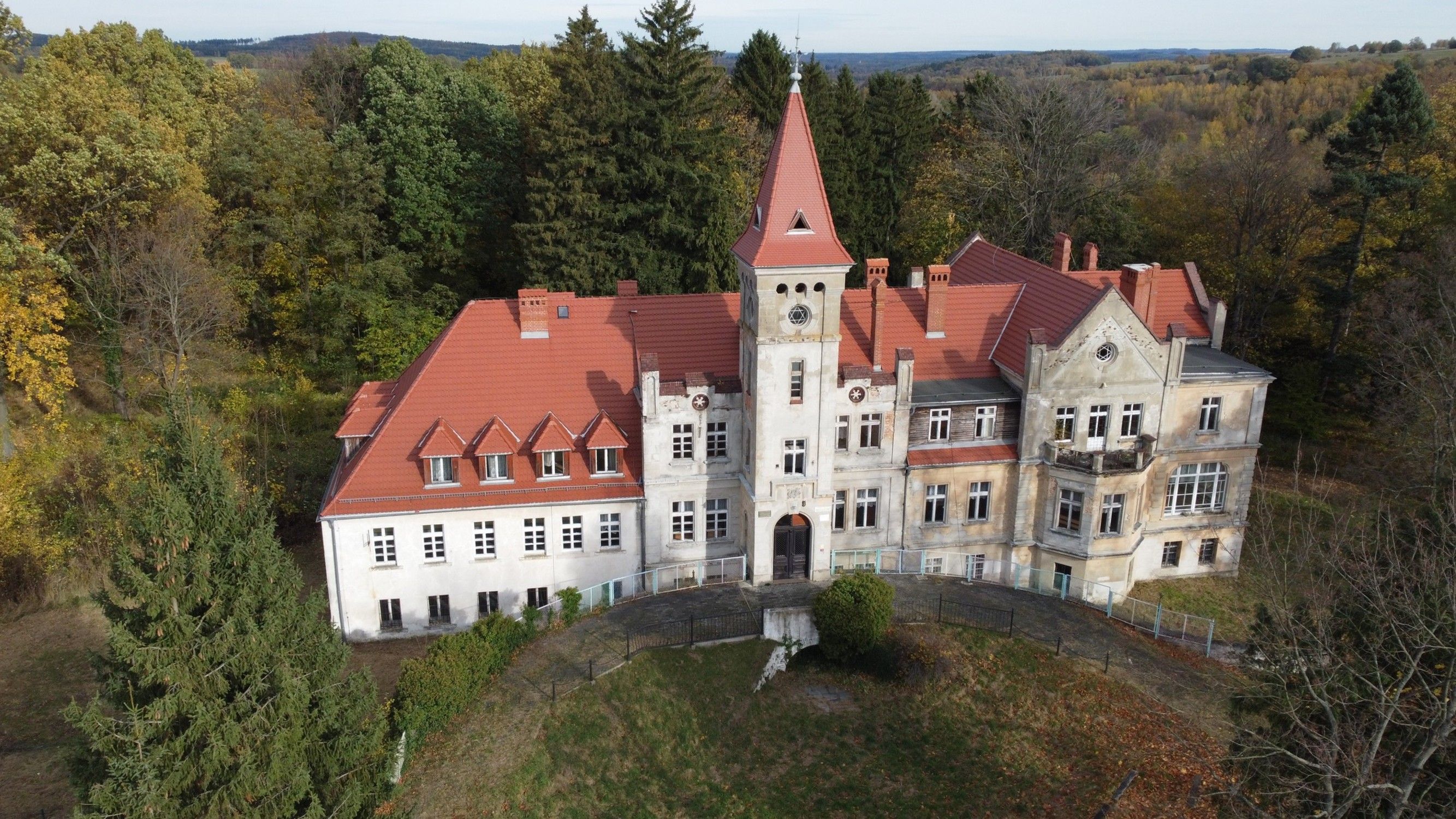 Fotos Herrenhaus bei Leśna in Niederschlesien