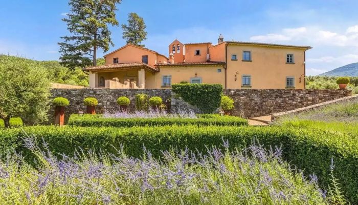 Historische Villa kaufen Calenzano, Toskana,  Italien