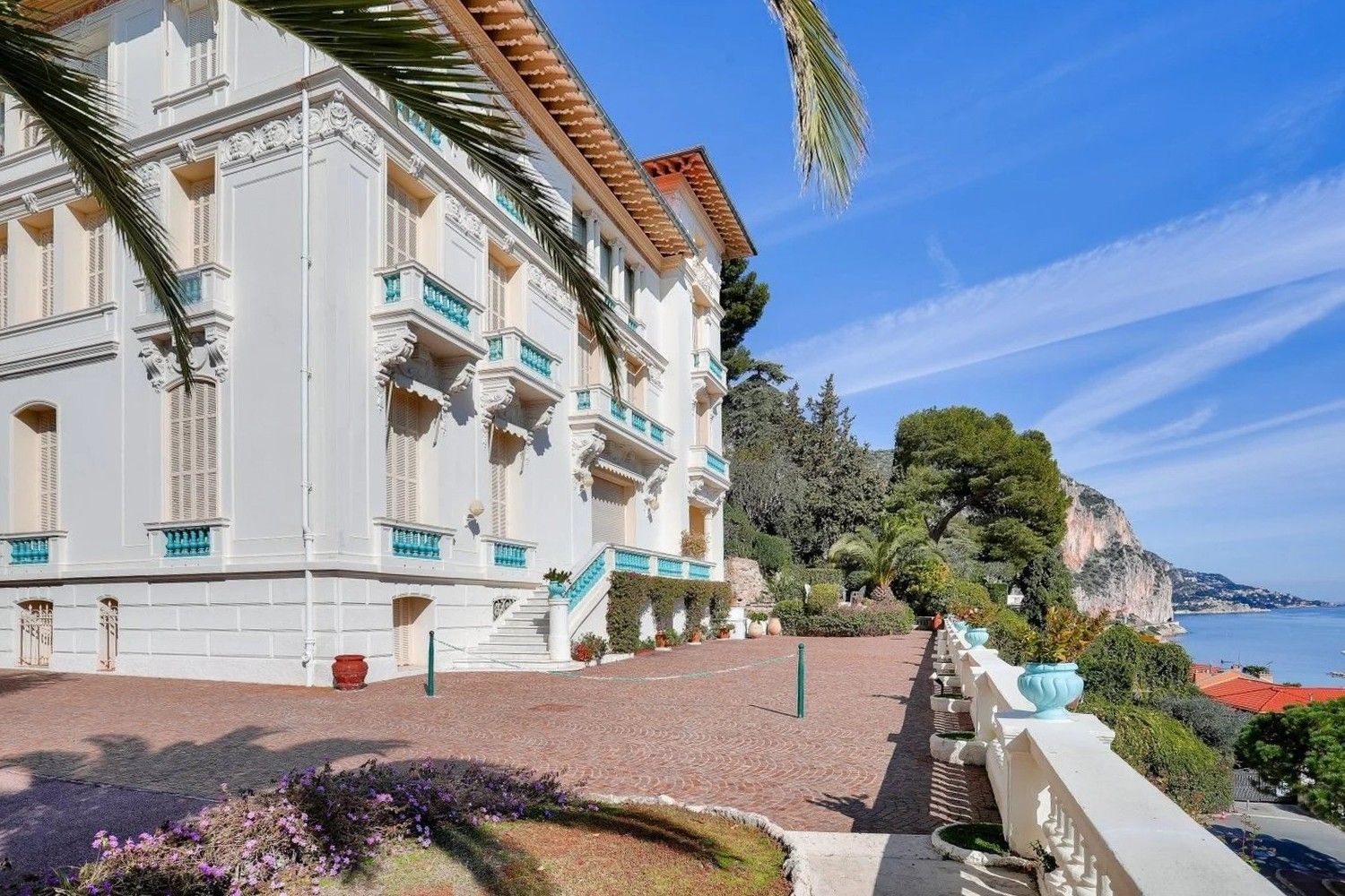 Fotos Exklusiver Meerblick in Beaulieu-sur-Mer: Apartment in historischer Villa