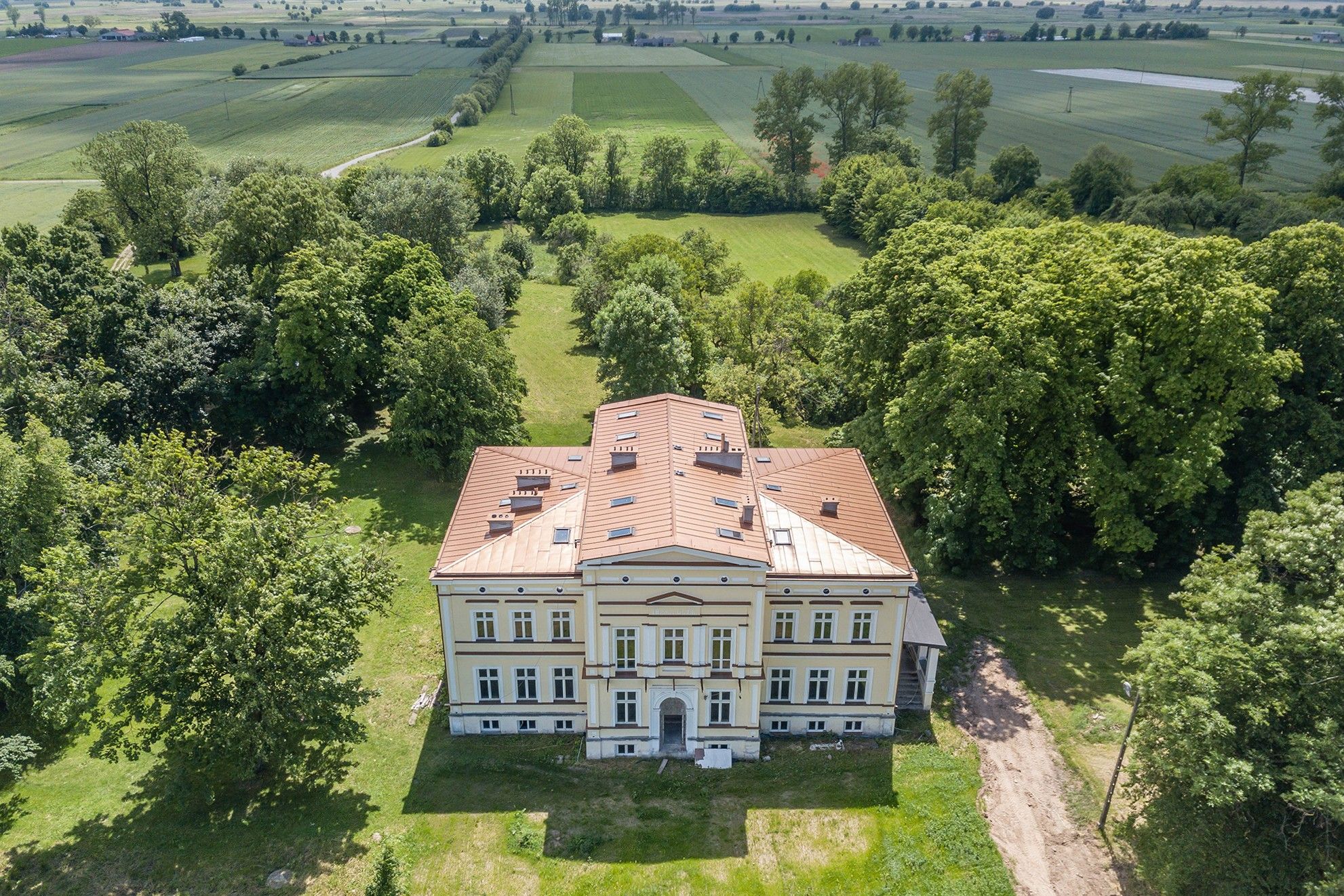 Photos Manoir et parc à Karszew, Grande-Pologne