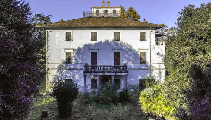 Villa storica in vendita Pontedera, Toscana,  Italia