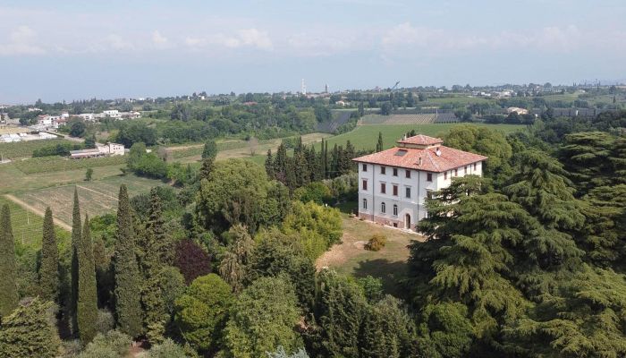 Villa storica in vendita Italia,  Italia