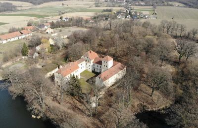 Castello in vendita Witostowice, Bassa Slesia, Foto con drone