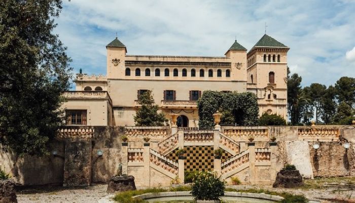 Château à vendre Santa Oliva, Catalogne,  Espagne