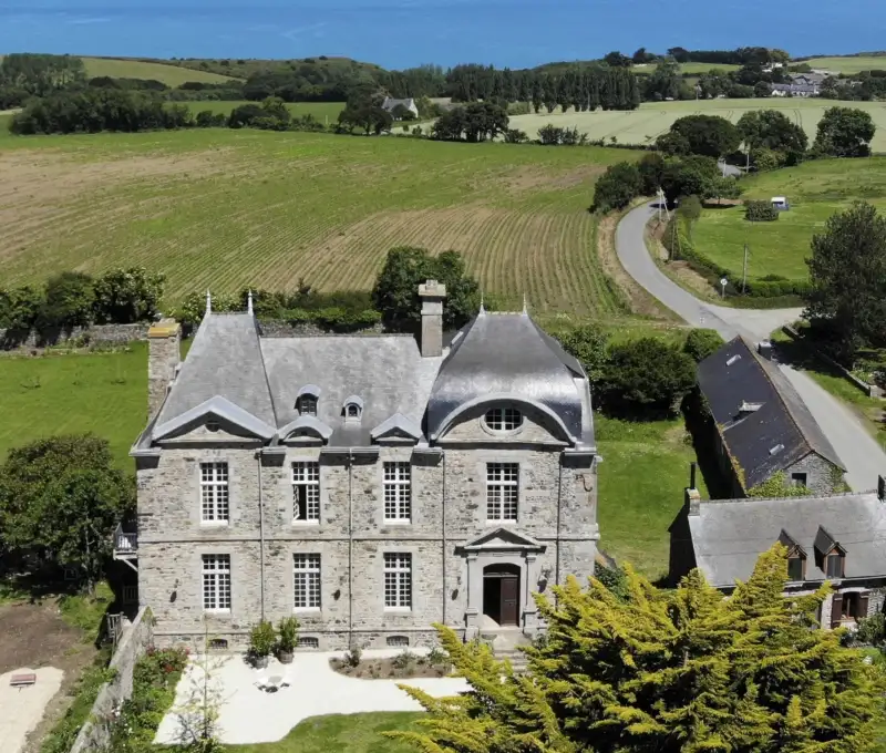 Château à vendre Pléneuf-Val-André, Bretagne,  France, 3