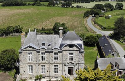 Schloss kaufen Lamballe, Le Tertre Rogon, Bretagne, Drohnenfoto