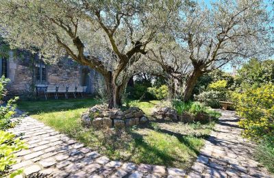 Schloss kaufen Uzès, Okzitanien, Garten