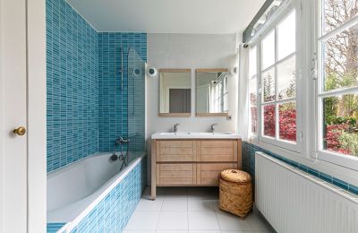 Demeure historique à vendre Ville-d'Avray, Île-de-France, Salle de bain