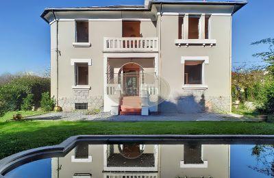 Historische Villa Tarbes, Okzitanien