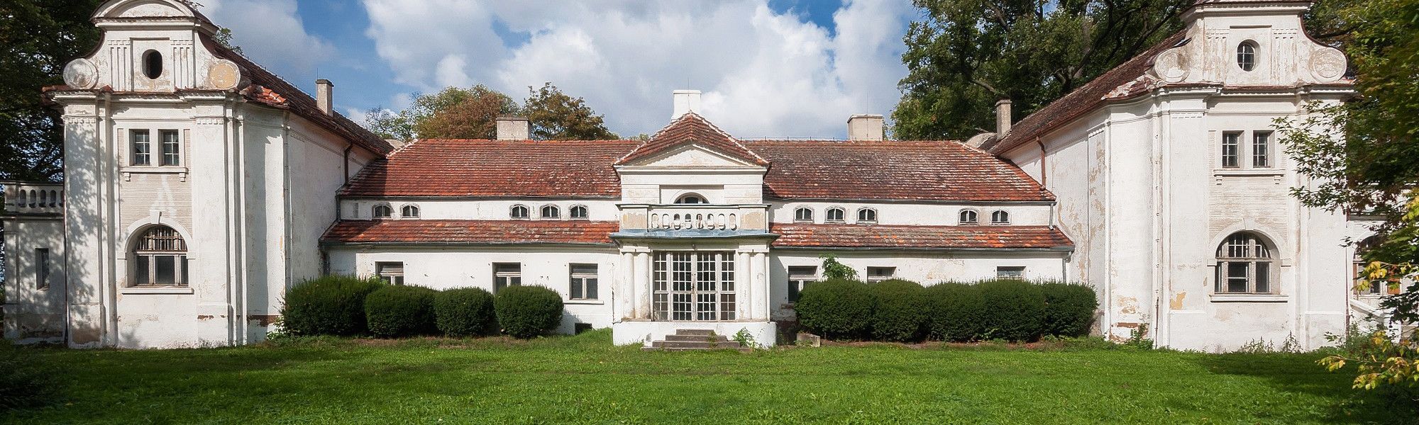 Fotos Gutshaus in Oporowo zwischen Posen und Breslau