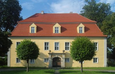 Österreicher saniert Gutshaus in Schwarzbach