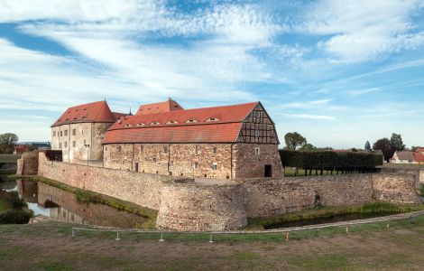 /pp/cc_by/thumb-deutschland-thueringen-heldrungen-festung.jpg