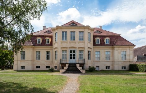 Reckahn, Reckahner Dorfstraße - Gutshaus Reckahn - Potsdam-Mittelmark