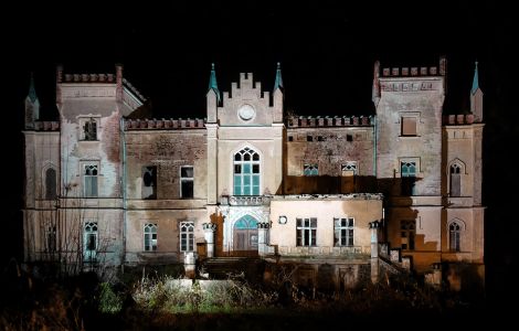 Vogelsang, Lindenstraße - Herrenhaus Vogelsang (Landkreis Rostock)