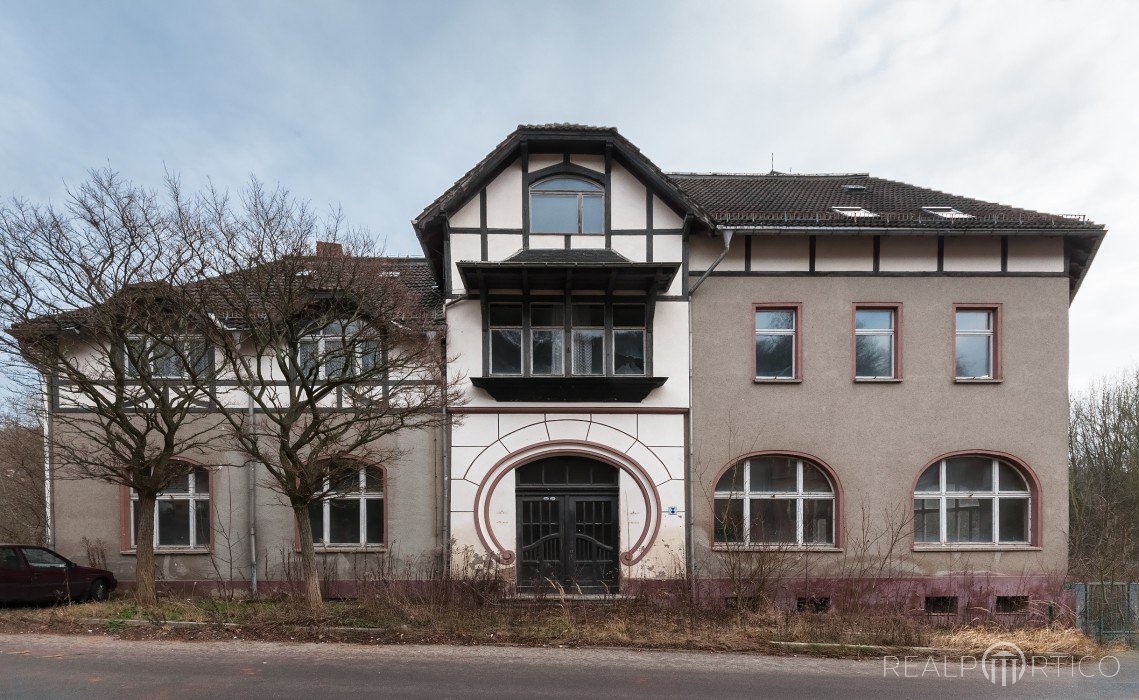 Historisches Hotel und Ballhaus "Lindenhof" in Waldheim/Sachsen (Haupteingang), Waldheim