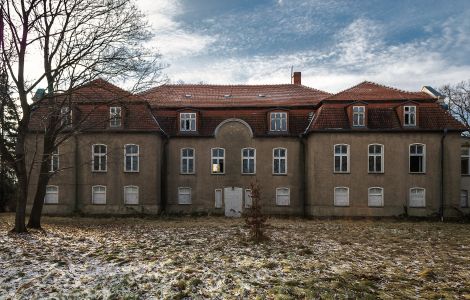 Ducherow, Schulweg - Gutshaus Ducherow