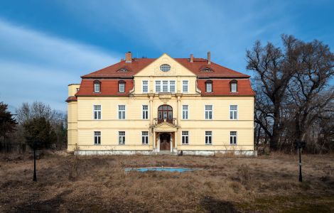 /pp/cc_by_nc_sa/thumb-deutschland-sachsen-anhalt-preusslitz-herrenhaus.jpg