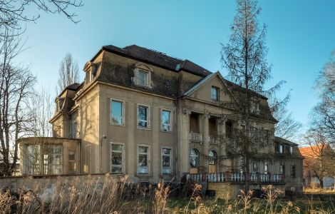 /pp/cc_by_nc_sa/thumb-deutschland-sachsen-gaschwitz-herrenhaus.jpg