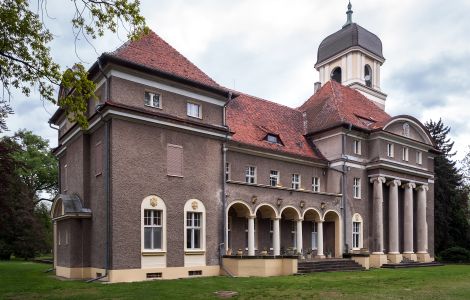  - Schloss Lossen (Pałac Łosiów)