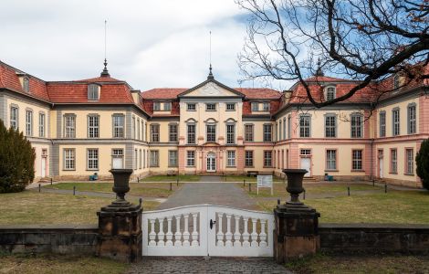 /pp/cc_by_sa/thumb-deutschland-thueringen-gotha-schloss-friedrichsthal.jpg