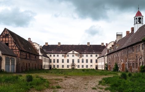 Walbeck, Gutsplatz - Schloss/Rittergut Walbeck - Mansfeld-Südharz, Sachsen-Anhalt